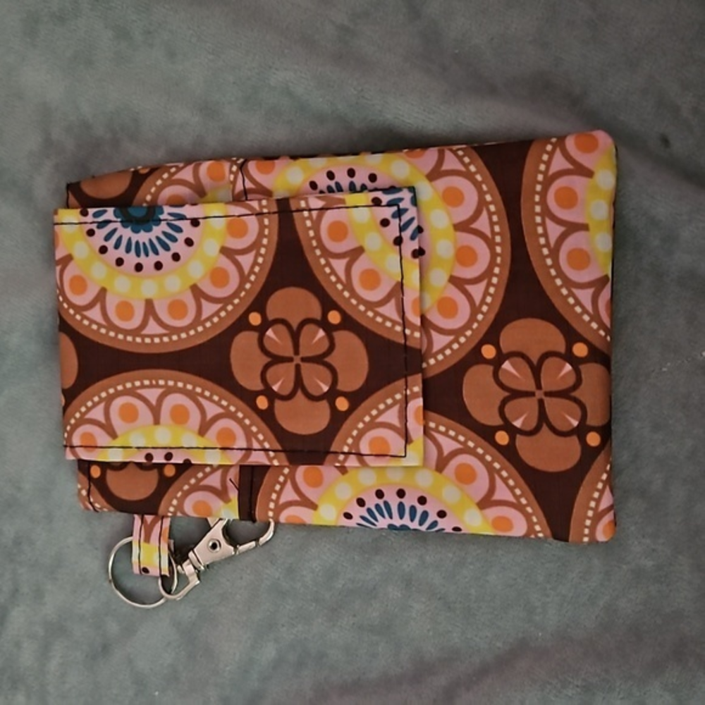 Olivia Moss‎ Cell Phone Caddy